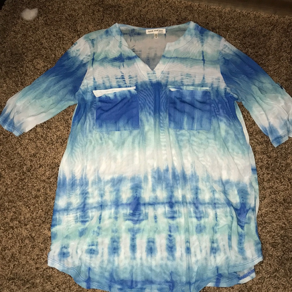 quarter sleeve blouse